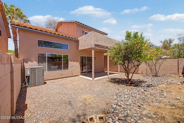 5364 N Entrada De Sabino, Tucson, AZ 85750