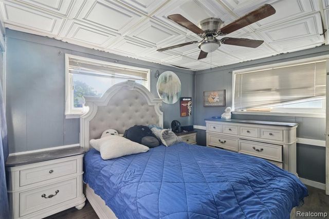 32155 Melton Street, Westland, MI 48186