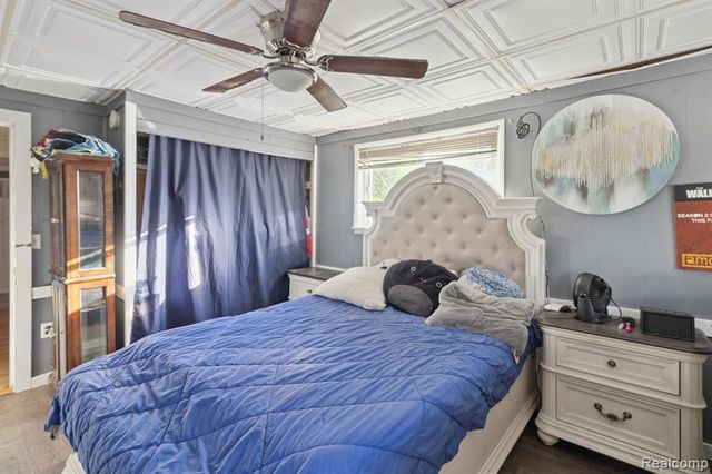 32155 Melton Street, Westland, MI 48186