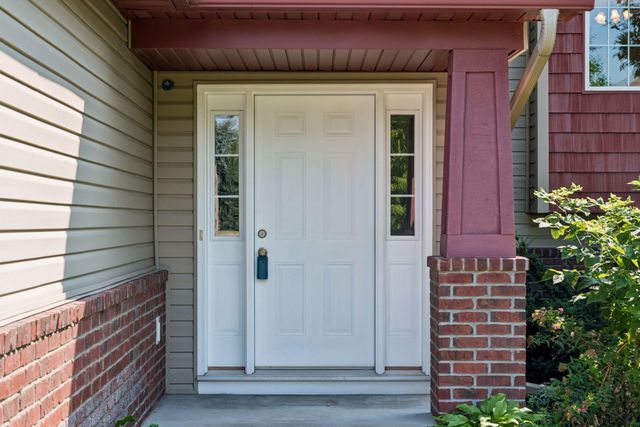 10611 Kyle Court N, Brooklyn Park, MN 55443