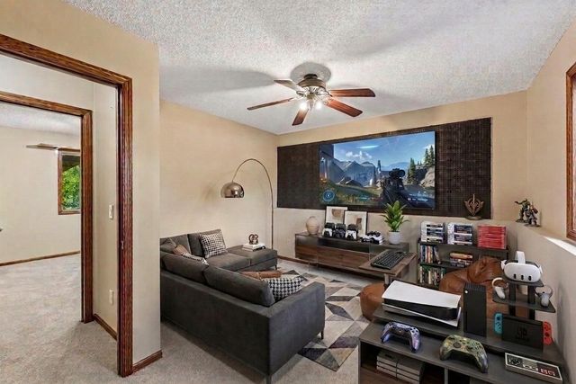 10611 Kyle Court N, Brooklyn Park, MN 55443