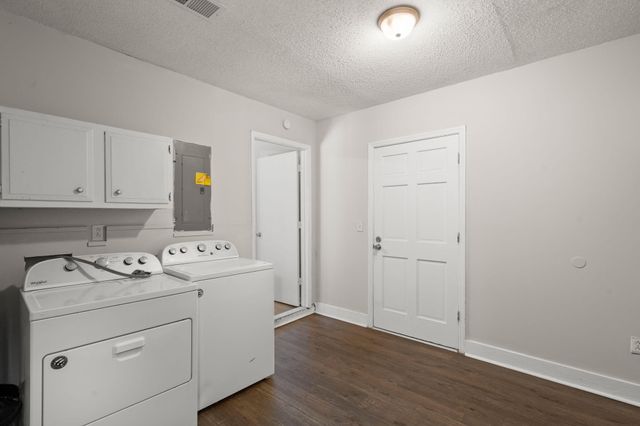 110 Bee Street, Summerville, SC 29483
