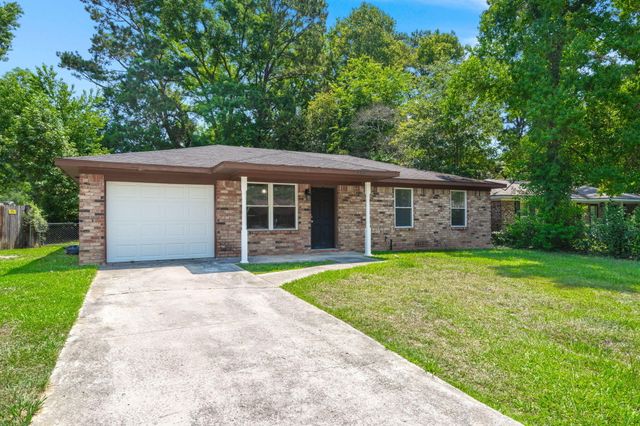 110 Bee Street, Summerville, SC 29483