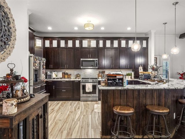 6030 MILLSTREAM DR, Groveland, FL 34736