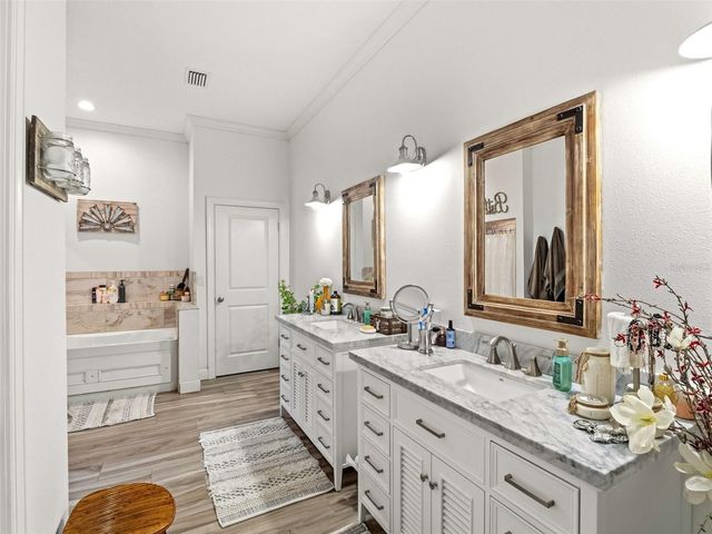 6030 MILLSTREAM DR, Groveland, FL 34736