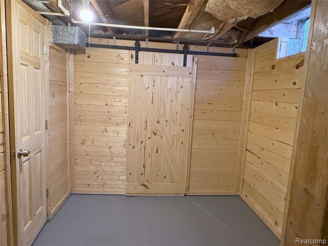 29855 Tamarack Court, Flat Rock, MI 48134