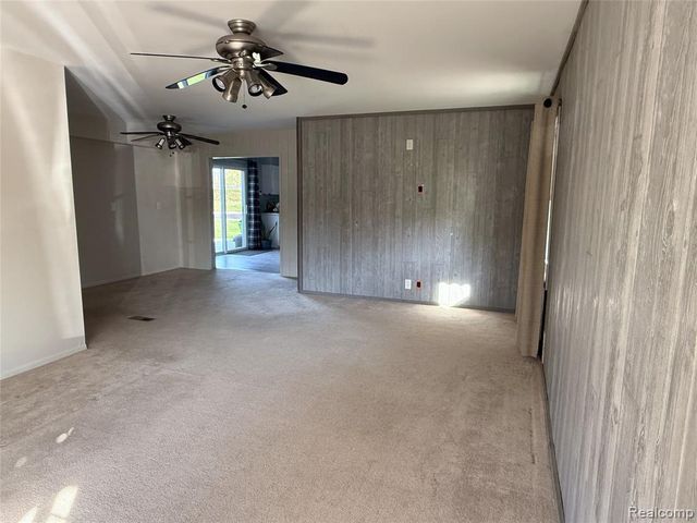 29855 Tamarack Court, Flat Rock, MI 48134