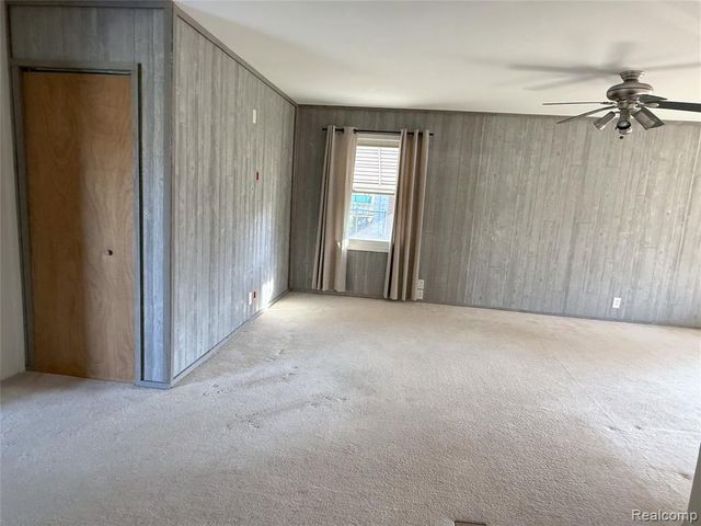 29855 Tamarack Court, Flat Rock, MI 48134