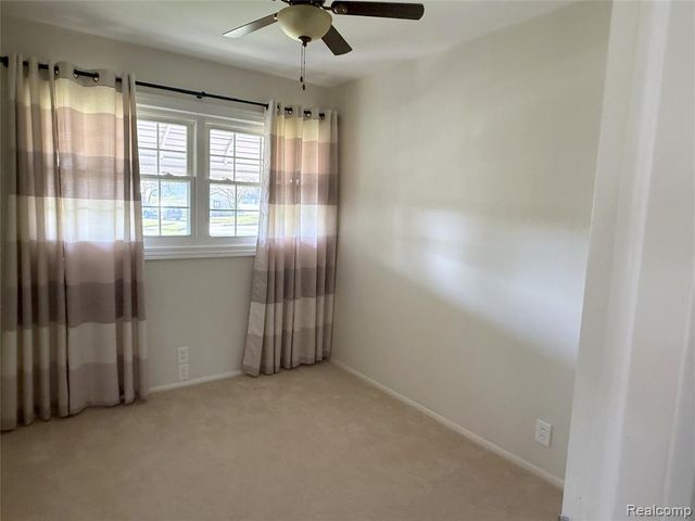 29855 Tamarack Court, Flat Rock, MI 48134