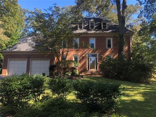 8665 Steeplechase Drive, Roswell, GA 30076
