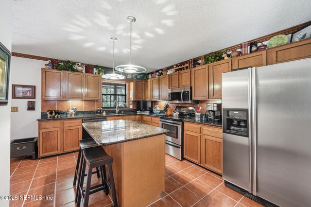 12180 DIVIDING OAKS Trail W, Jacksonville, FL 32223