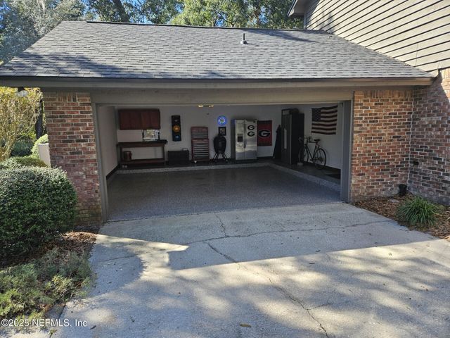 12180 DIVIDING OAKS Trail W, Jacksonville, FL 32223
