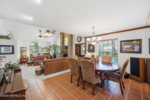 12180 DIVIDING OAKS Trail W, Jacksonville, FL 32223