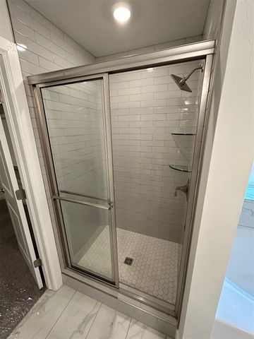 2525 NW 196th Street, Edmond, OK 73012