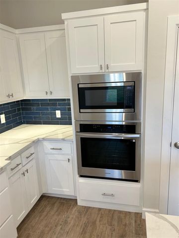 2525 NW 196th Street, Edmond, OK 73012