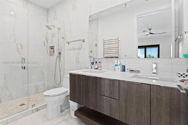 1054 N Victoria Park Rd, Fort Lauderdale, FL 33304