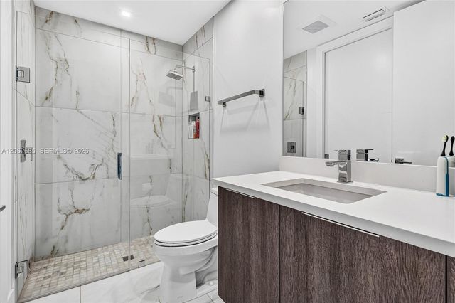 1054 N Victoria Park Rd, Fort Lauderdale, FL 33304