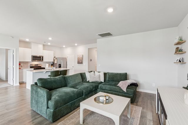 2053 Mackinac Bend, Gallatin, TN 37066