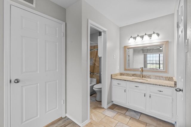 5726 Marvin Loving Drive 224, Garland, TX 75043