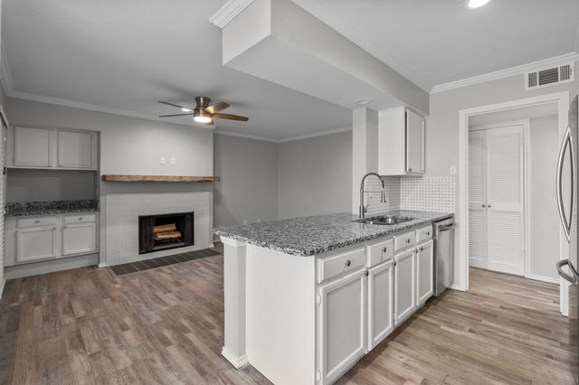 5726 Marvin Loving Drive 224, Garland, TX 75043