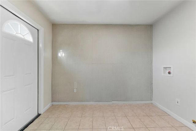 833 N Humphreys, Los Angeles, CA 90022