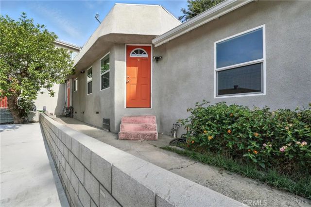 833 N Humphreys, Los Angeles, CA 90022
