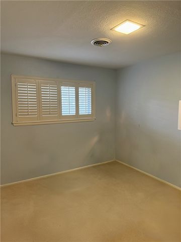1118 Lincoln, Alice, TX 78332