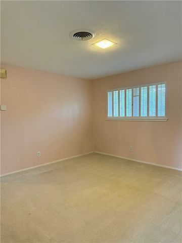 1118 Lincoln, Alice, TX 78332