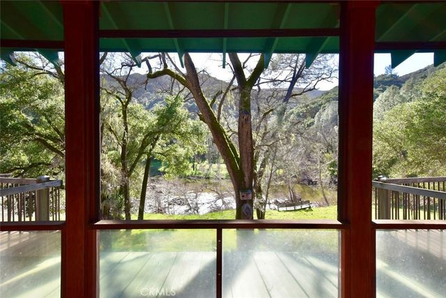 76450 Deer Pass Road, Bradley, CA 93426