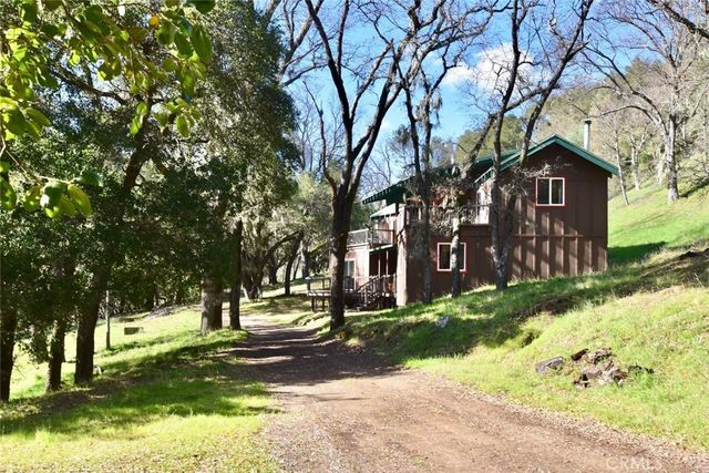 76450 Deer Pass Road, Bradley, CA 93426