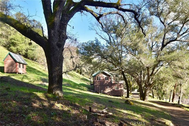 76450 Deer Pass Road, Bradley, CA 93426