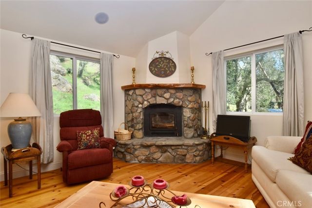 76450 Deer Pass Road, Bradley, CA 93426