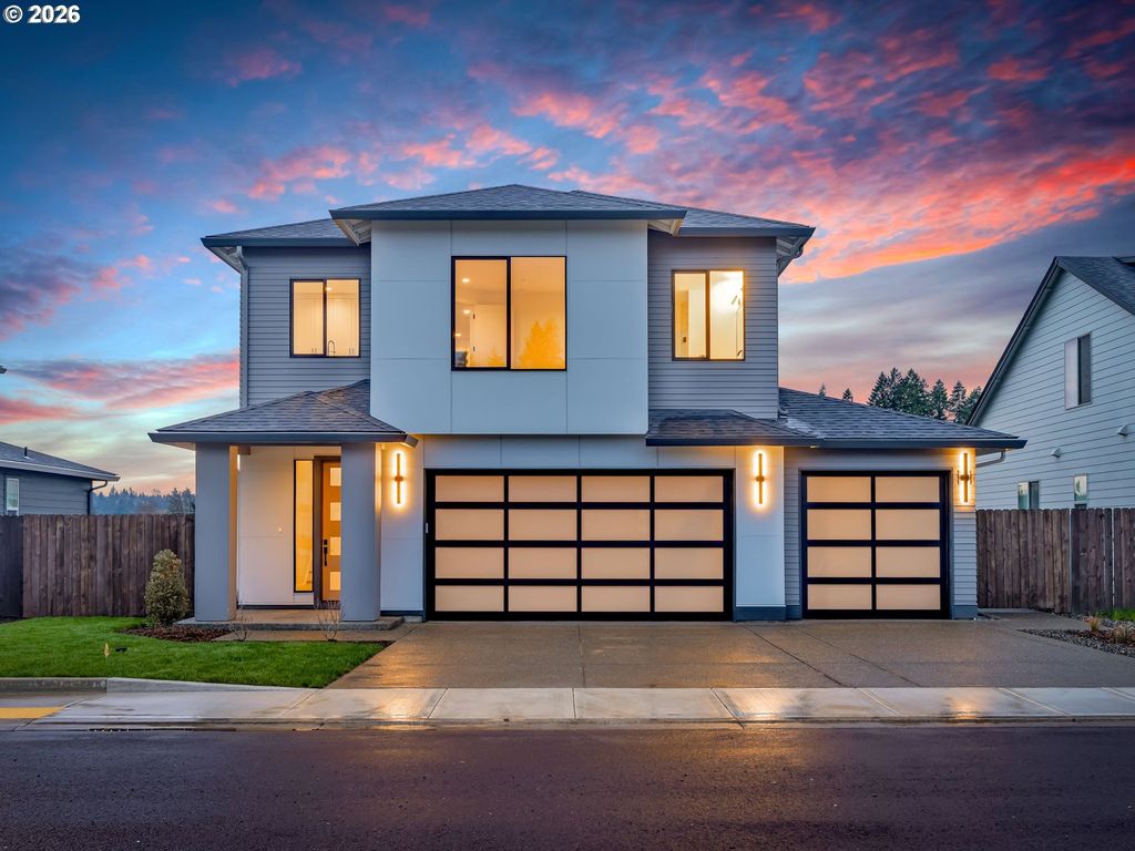 154 E AIREDALE Ave, La Center, WA 98629