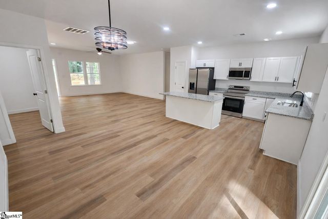 180 Anita Drive, Spartanburg, SC 29302