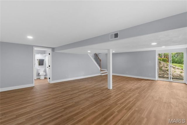 940 Fernview Drive, Creve Coeur, MO 63141