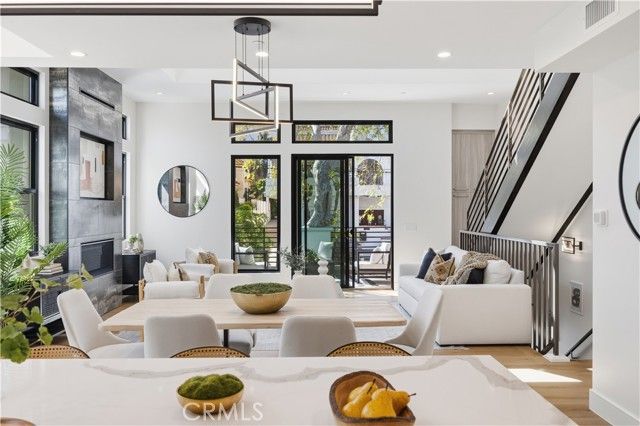 2005 Mathews A, Redondo Beach, CA 90278