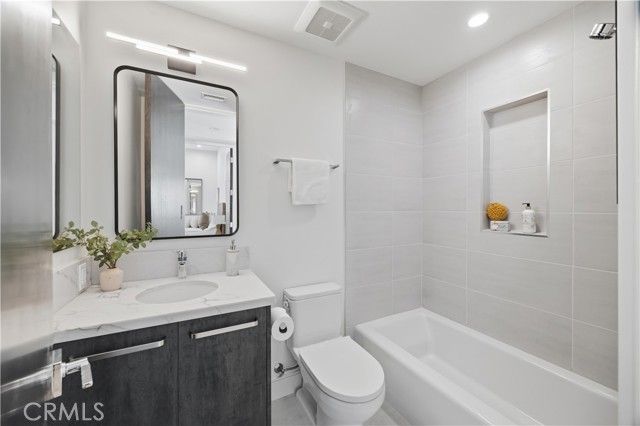 2005 Mathews A, Redondo Beach, CA 90278