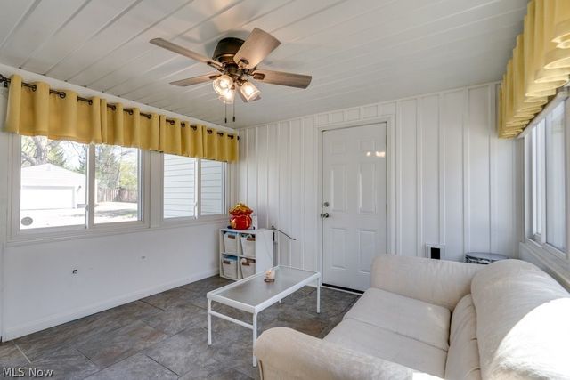 2048 Congo Street, Akron, OH 44305