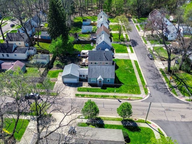 2048 Congo Street, Akron, OH 44305