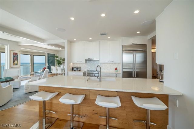 4051 Gulf Shore BLVD N 1406, Naples, FL 34103