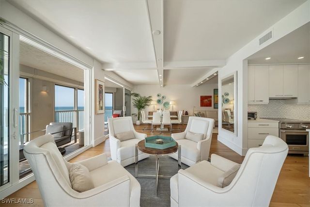 4051 Gulf Shore BLVD N 1406, Naples, FL 34103