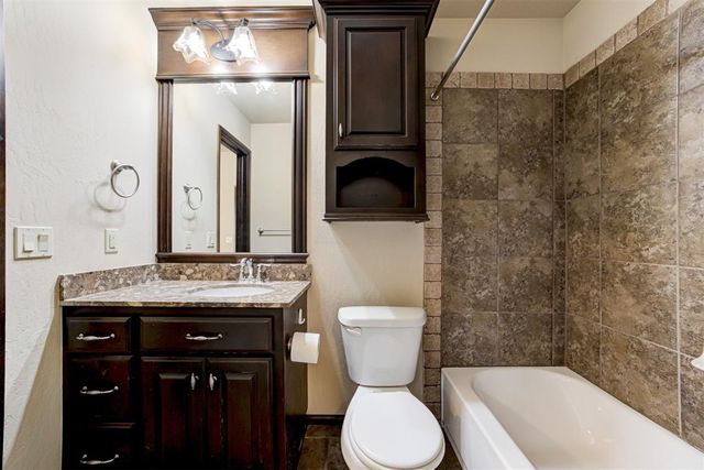 5504 NW 120th Street, Oklahoma City, OK 73162