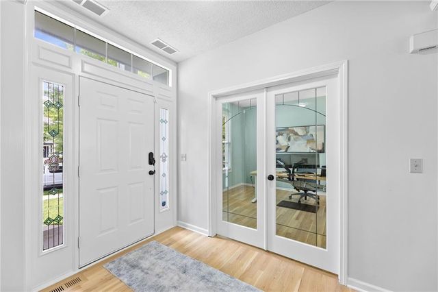 5101 W 158th Street, Overland Park, KS 66224