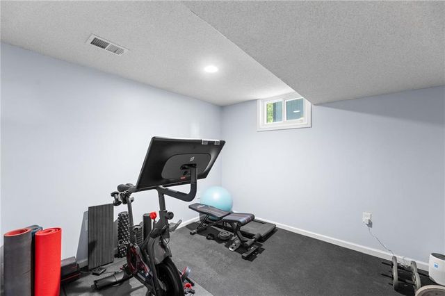 5101 W 158th Street, Overland Park, KS 66224