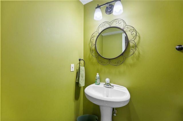 5101 W 158th Street, Overland Park, KS 66224