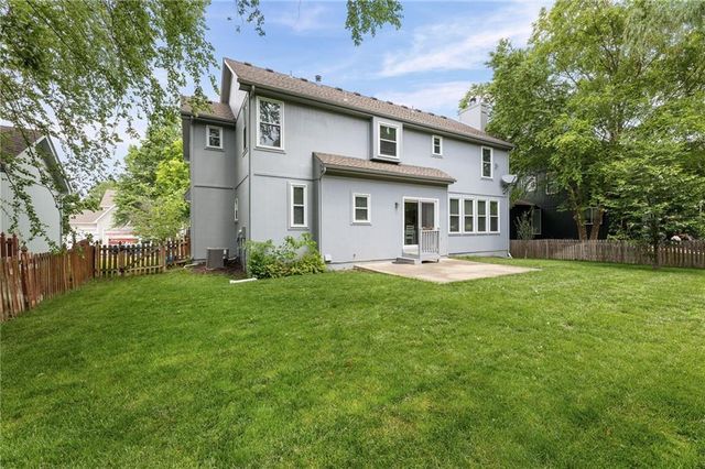 5101 W 158th Street, Overland Park, KS 66224