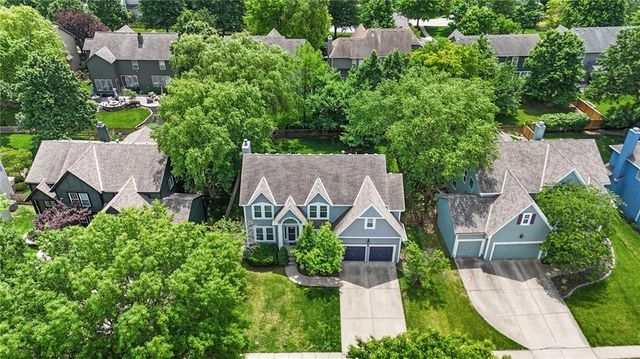 5101 W 158th Street, Overland Park, KS 66224