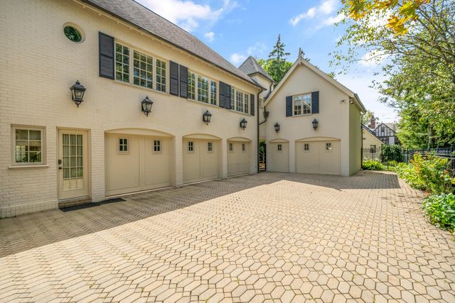 57 Preston Road, Columbus, OH 43209