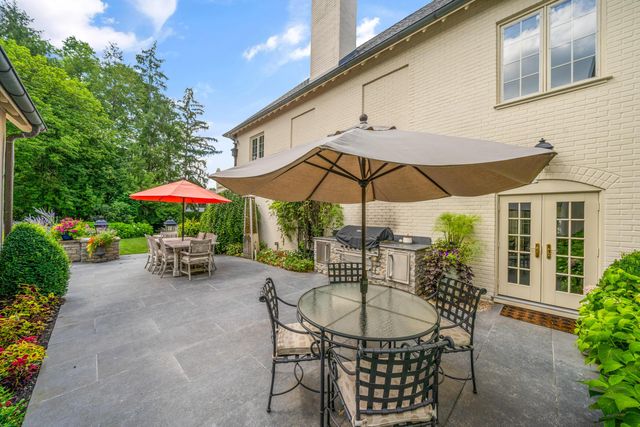 57 Preston Road, Columbus, OH 43209