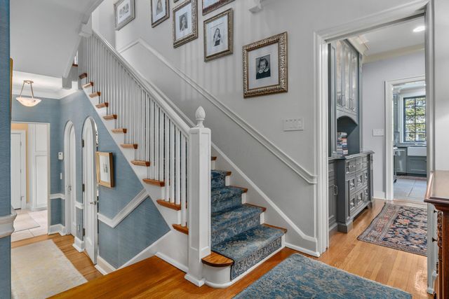 57 Preston Road, Columbus, OH 43209